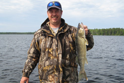 English Shores Outfitter and Resort Walleye Fishing